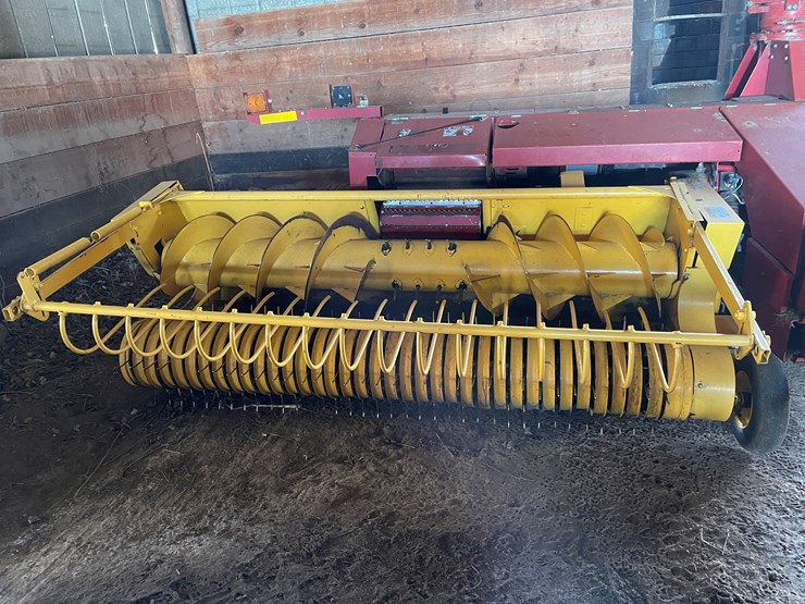 new-holland-fp230-image-4