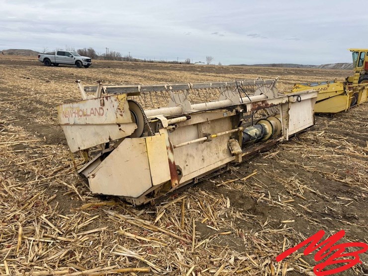 new-holland-960-image-7