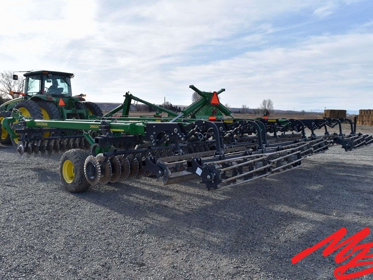 2019-john-deere-2660vt-image-21