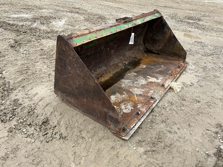 john-deere-72-image-4