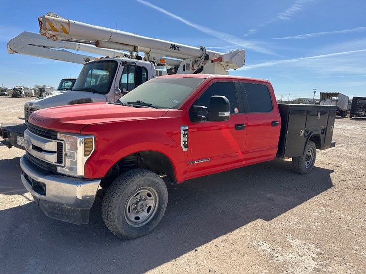 2019-ford-f350-image-1