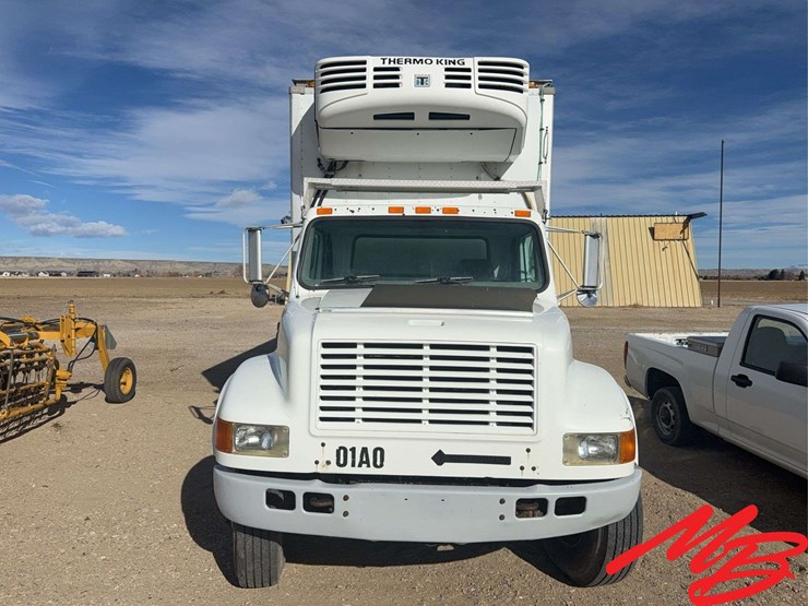 2000-international-4900-image-2