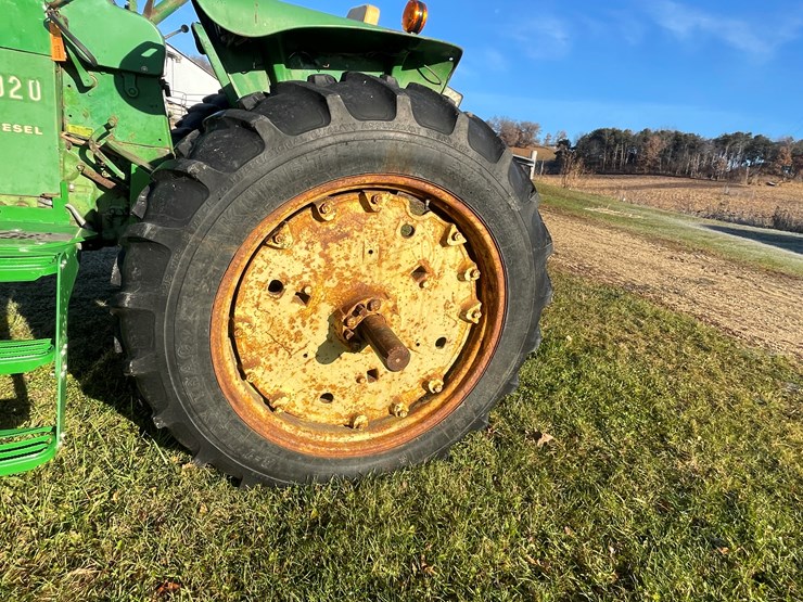 john-deere-4020-image-36