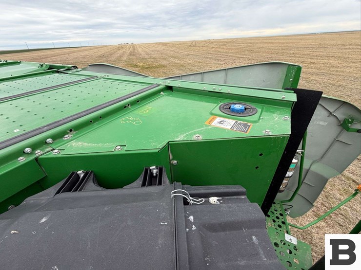 2023-john-deere-s780-image-51