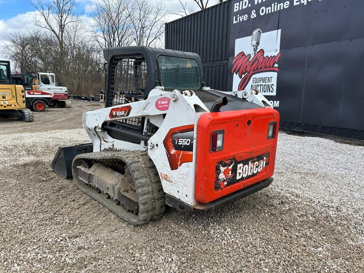 2022-bobcat-t550-image-2