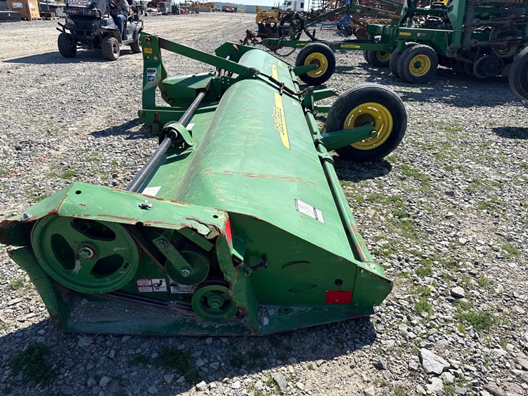 john-deere-520-image-30