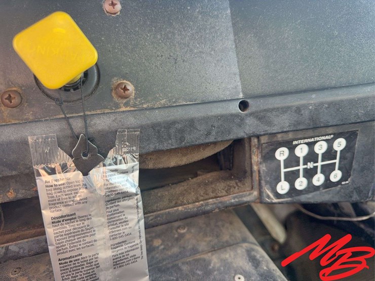 2000-international-4900-image-34