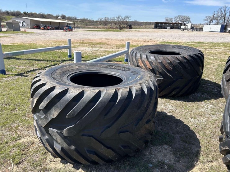 michelin-floatbib-vf1000-55-r32-equipment-tires-image-1