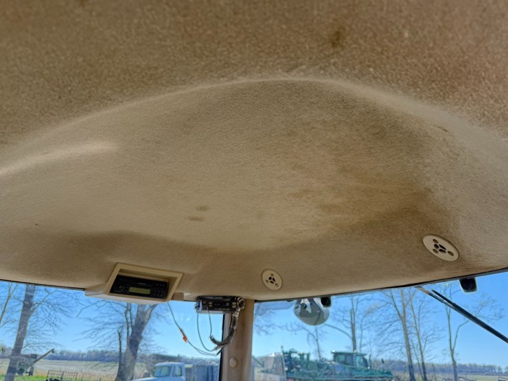 2007-john-deere-8230-image-46