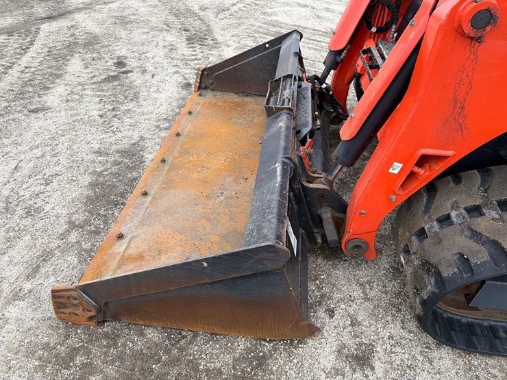 2024-kubota-svl97-2-image-12