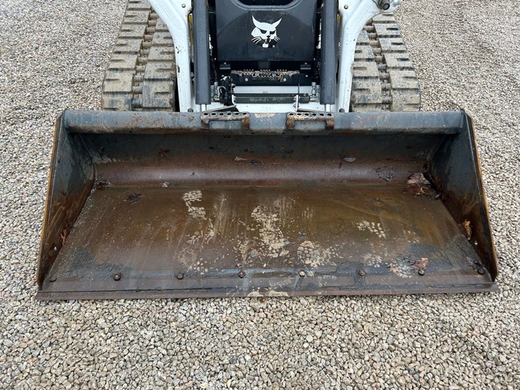 2022-bobcat-t76-image-9