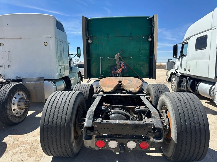 2018-kenworth-t680-image-6