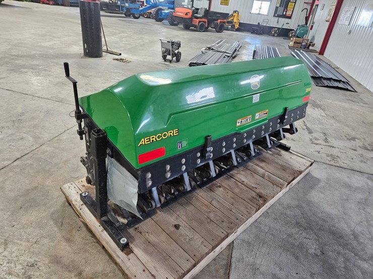 2000-john-deere-aercore-2000-image-3