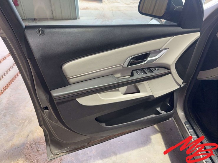 2010-gmc-terrain-sle-image-22