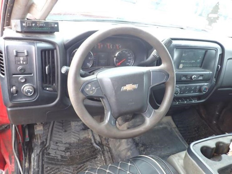 2019-chevrolet-silverado-3500hd-image-17