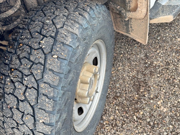 2018-ford-f350-xl-image-9