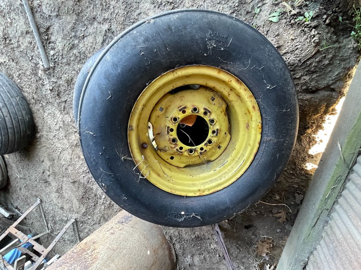 #6077-•-(2)-implement-tires-image-6