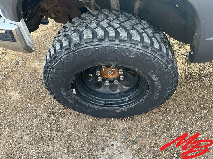 1997-gmc-3500-image-9