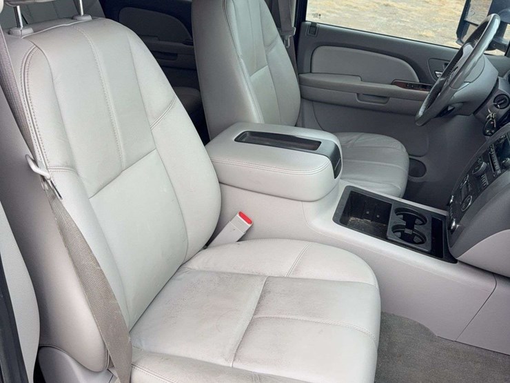 2009-gmc-sierra-2500-image-39