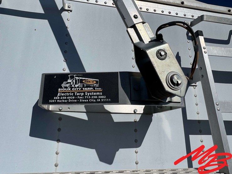 2001-wilson-grain-trailer-image-3