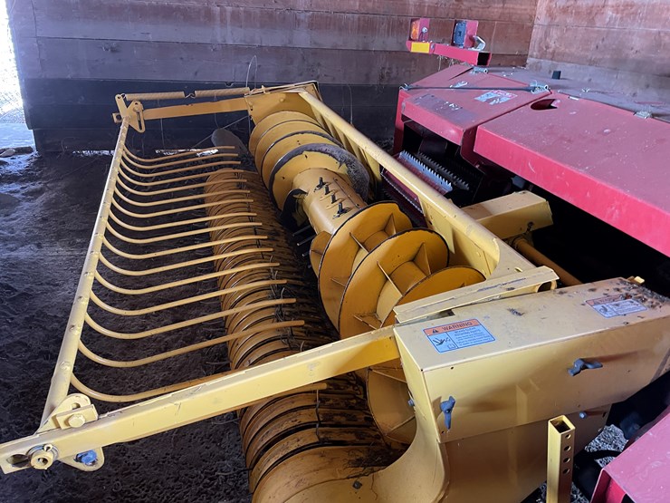 new-holland-fp230-image-11