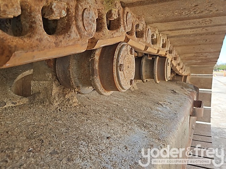 2003-komatsu-pc270-7-image-11