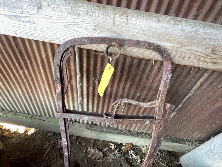 #6088-•-vintage-hay-hooks-image-4