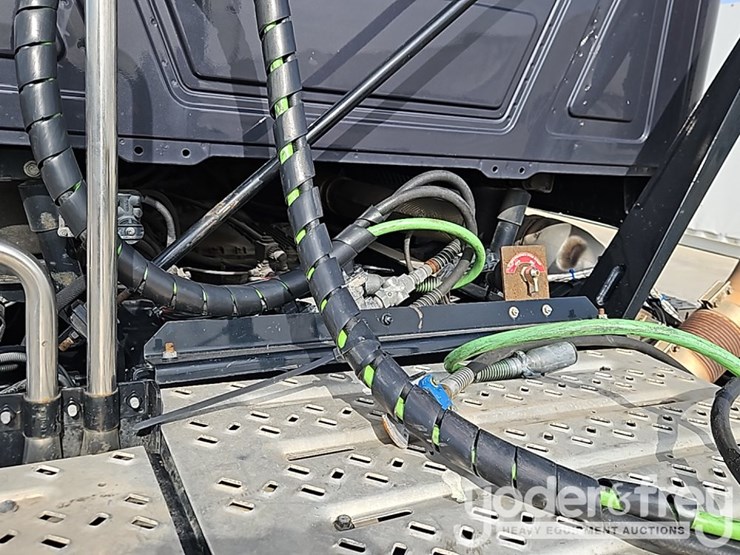 2021-mack-anthem-image-23