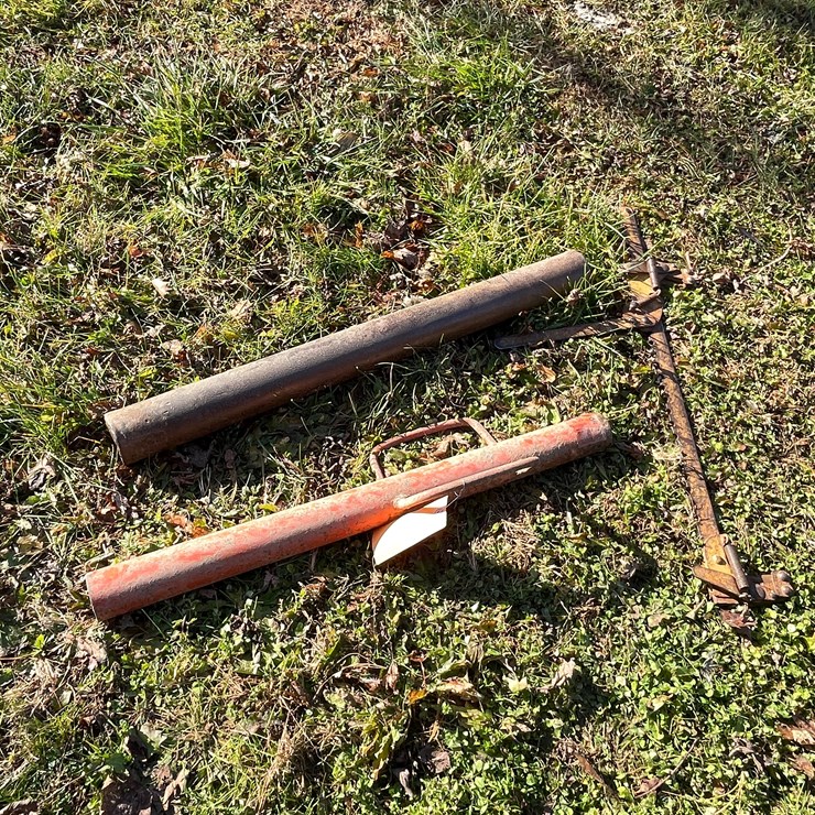 #6094 • (2) Post Pounders