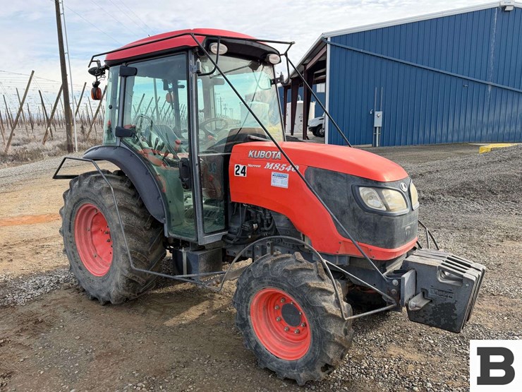 2016-kubota-m8540hd-image-8