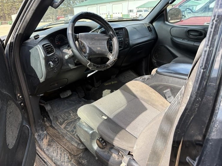 2002-ford-f150-image-12