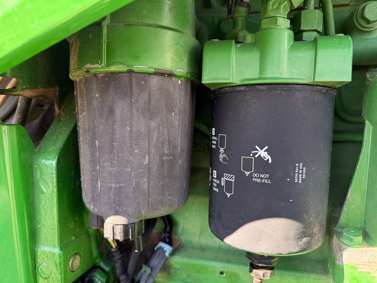 2008-john-deere-8130-image-38