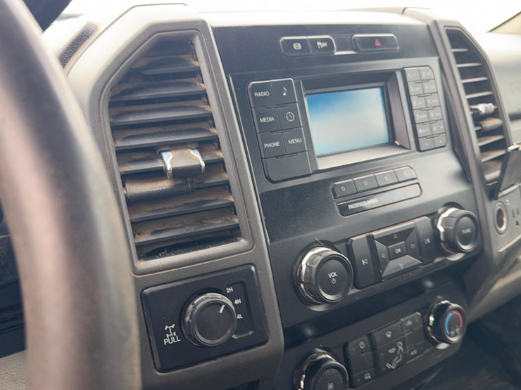 2018-ford-f350-xl-image-23