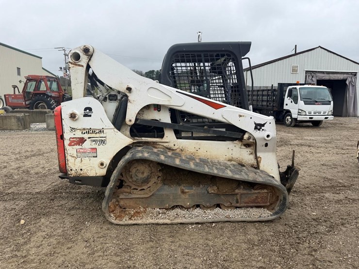 2019-bobcat-t770-image-5