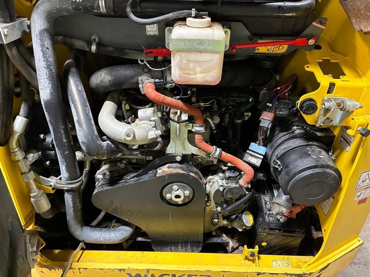 2016-wacker-neuson-st35-image-44