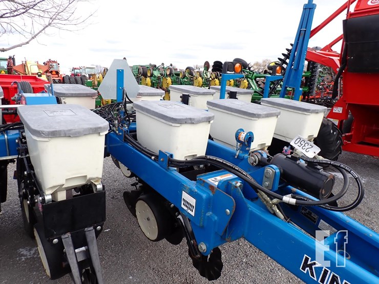 kinze-3000-image-4