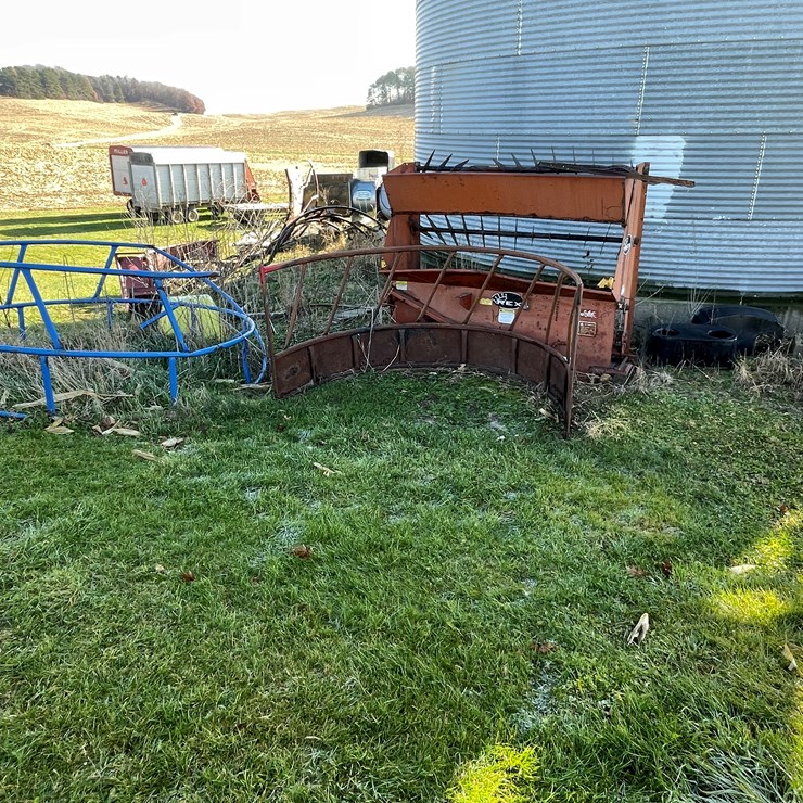 #6055 • Scrap Metal