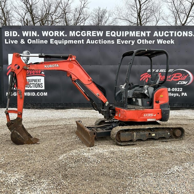 2016 KUBOTA U35-4