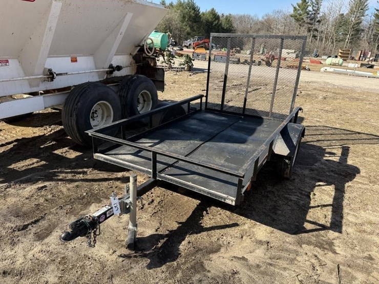 5'x8'-trailer-with-drop-gate-image-1