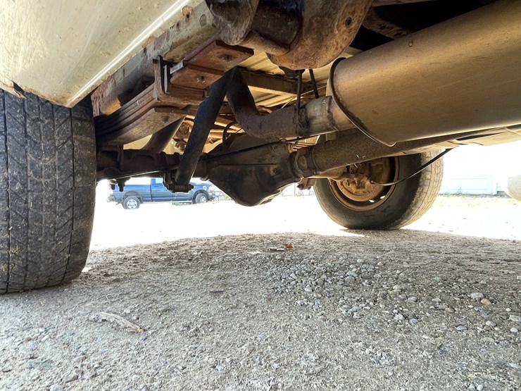 1993-gmc-2500-image-25