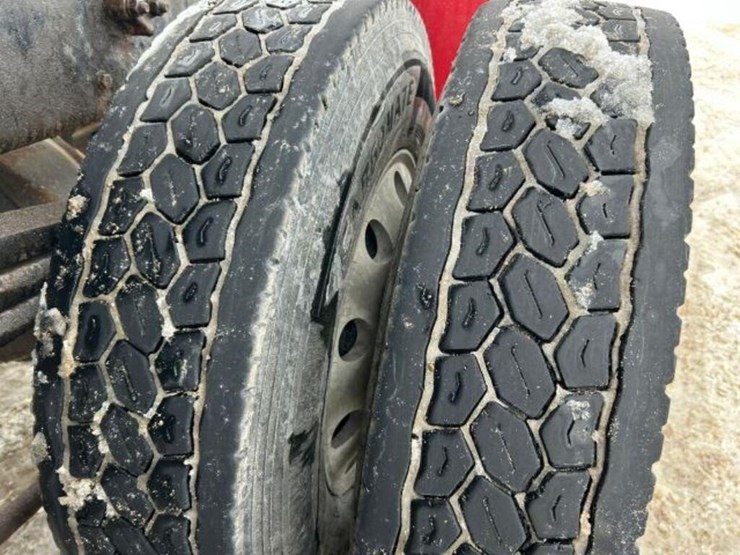 2017-western-star-4700-image-77