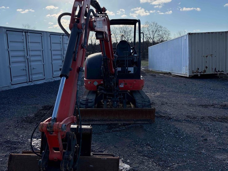 2018-kubota-kx040-image-2