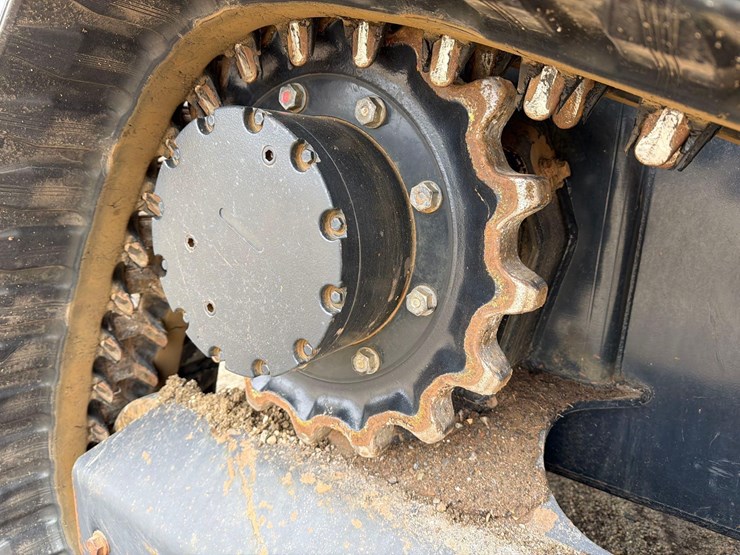 2024-kubota-svl97-2-image-16