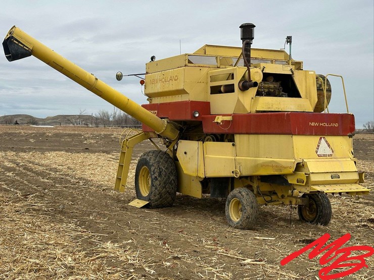 new-holland-70-image-7