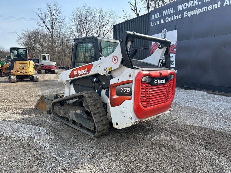 2020-bobcat-t76-image-2