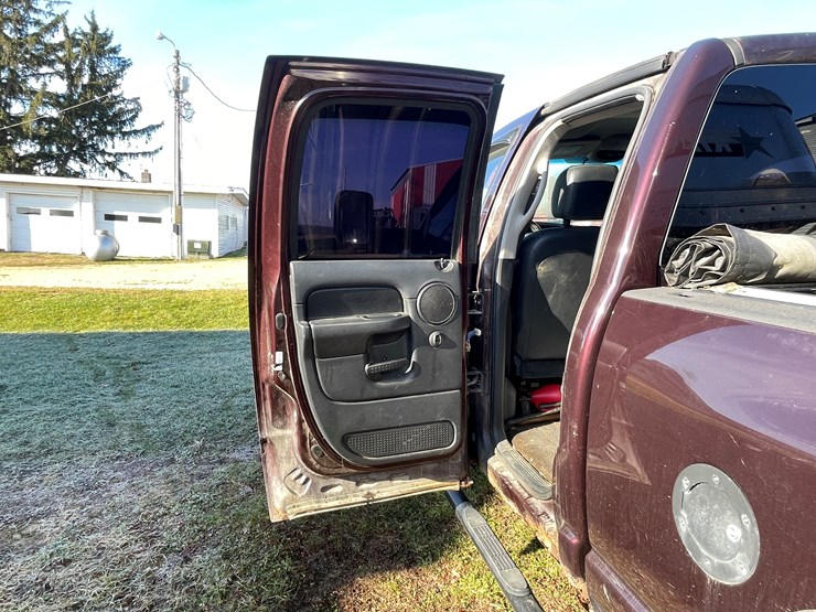 #6018-•-2004-dodge-turbo-diesel-pickup-(wi-title-in-delay)-image-32