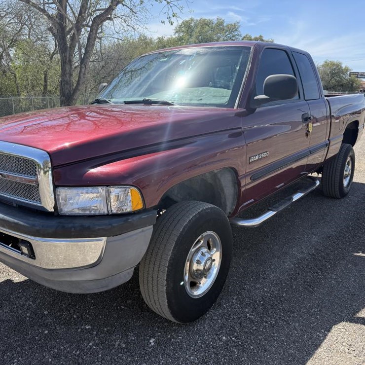 2001 DODGE RAM 2500