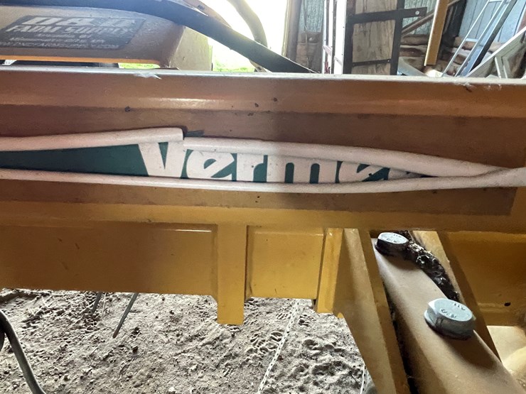 #6039-•-2021-vermeer-(2)-basket-tedder-image-7