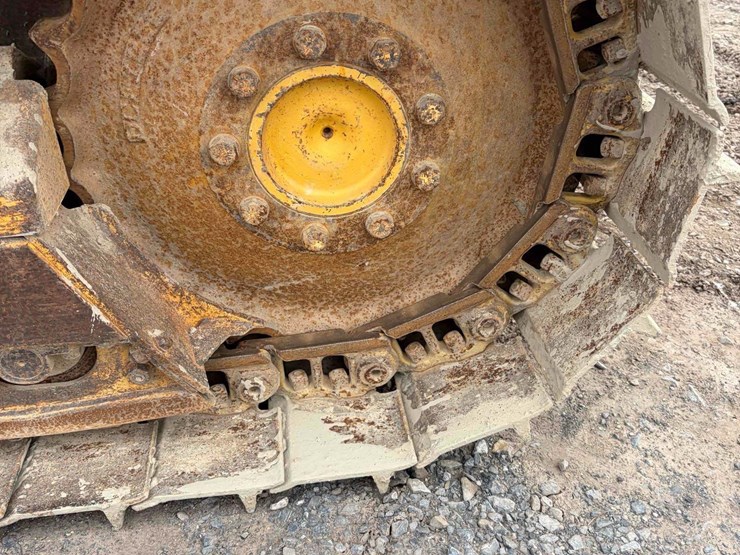 2005-deere-450j-lt-image-5