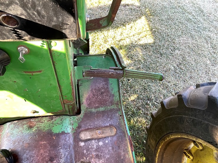 john-deere-4020-image-28